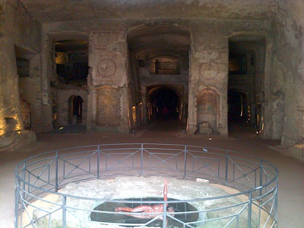 catacombe napoli
