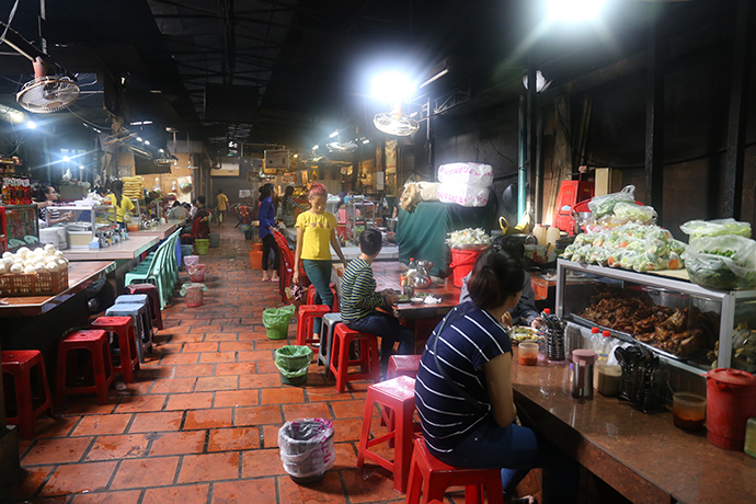 diario di viaggio in Cambogia: Russian Market 